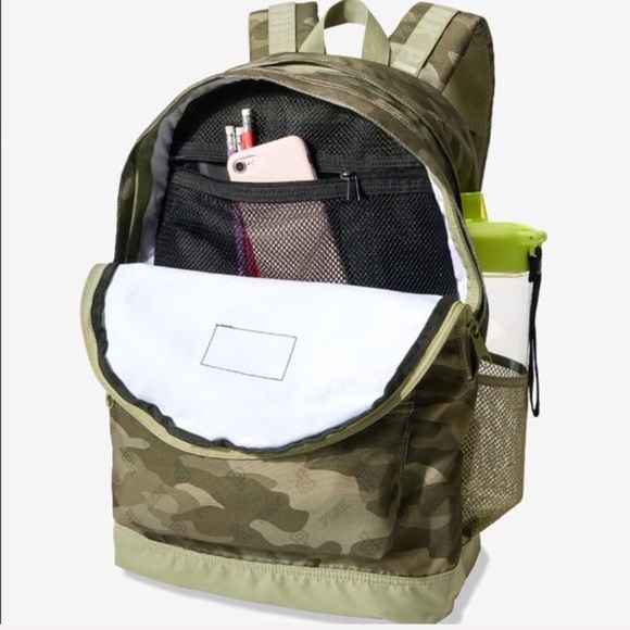❌SOLD❌💕VS PINK GREEN CAMO CAMPUS BACKPACK - Picture 5 of 8